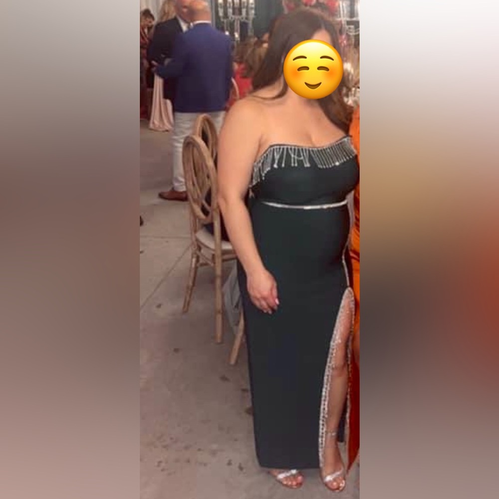Bellabarnett green midi dress size M